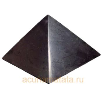 Пирамида полированная из шунгита купить в Москве.