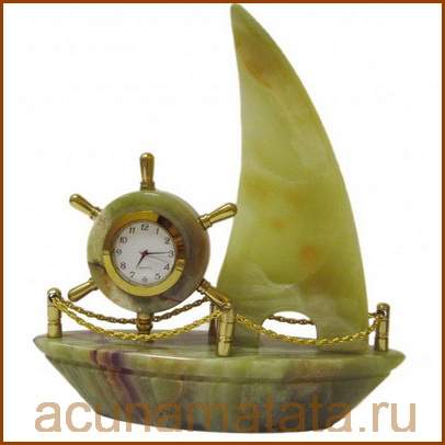 Часы из оникса корабль купить в Москве.