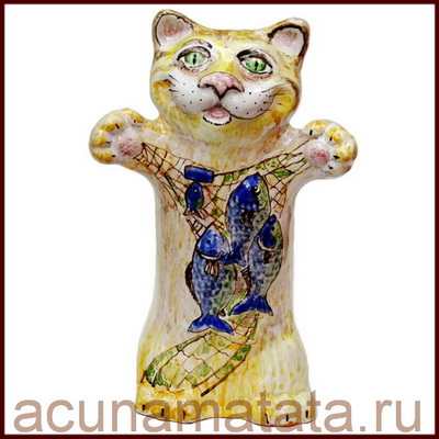 Фигурка кота рыбака из глины купить в Москве.