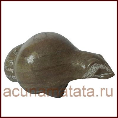 Енот из натурального камня кальцит купить в Москве.