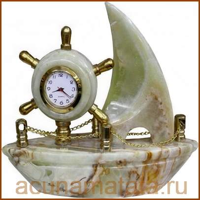 Часы из камня оникса "Корабль" №1.